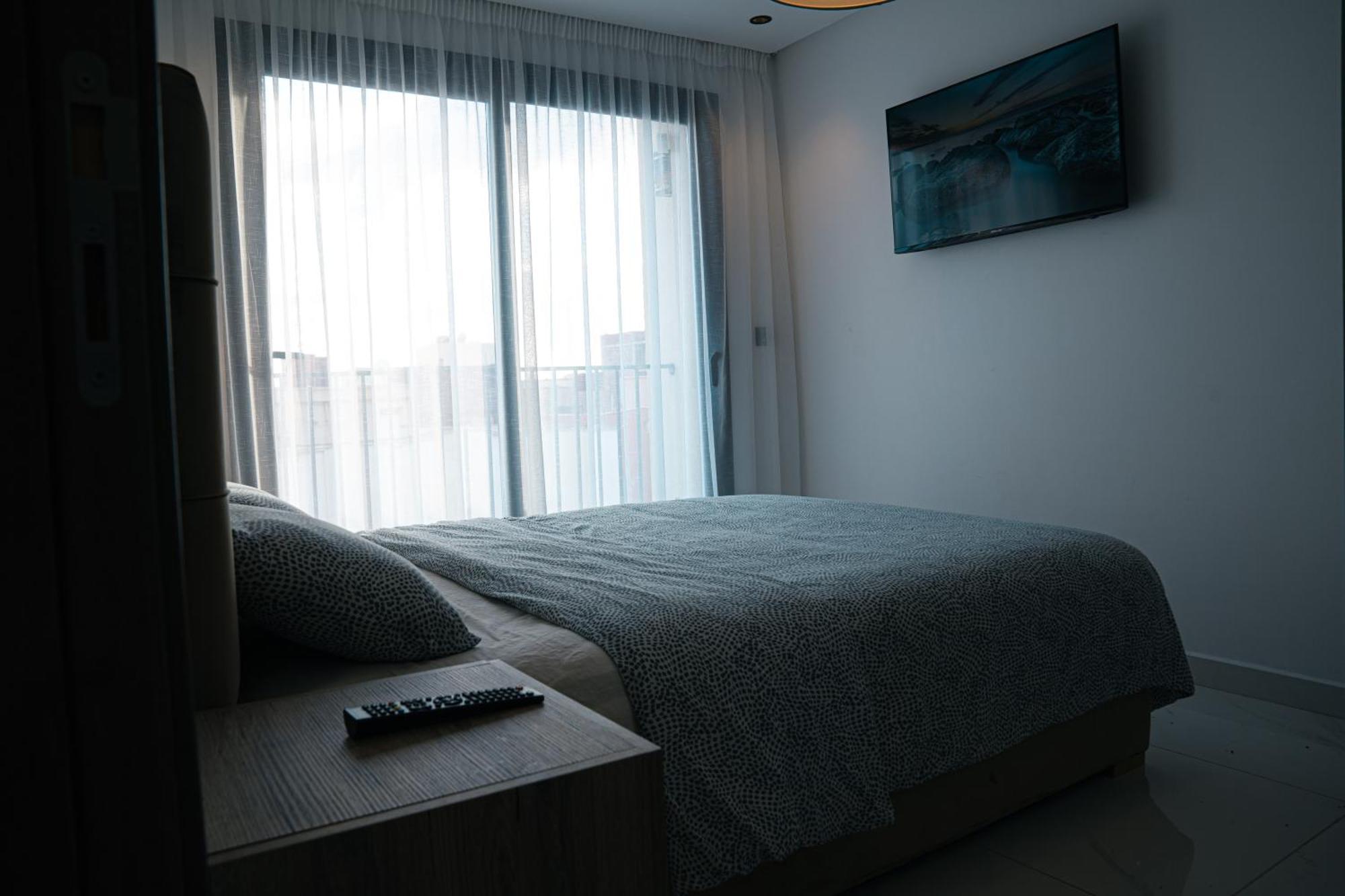 Residences & Suites 纳祖尔 外观 照片