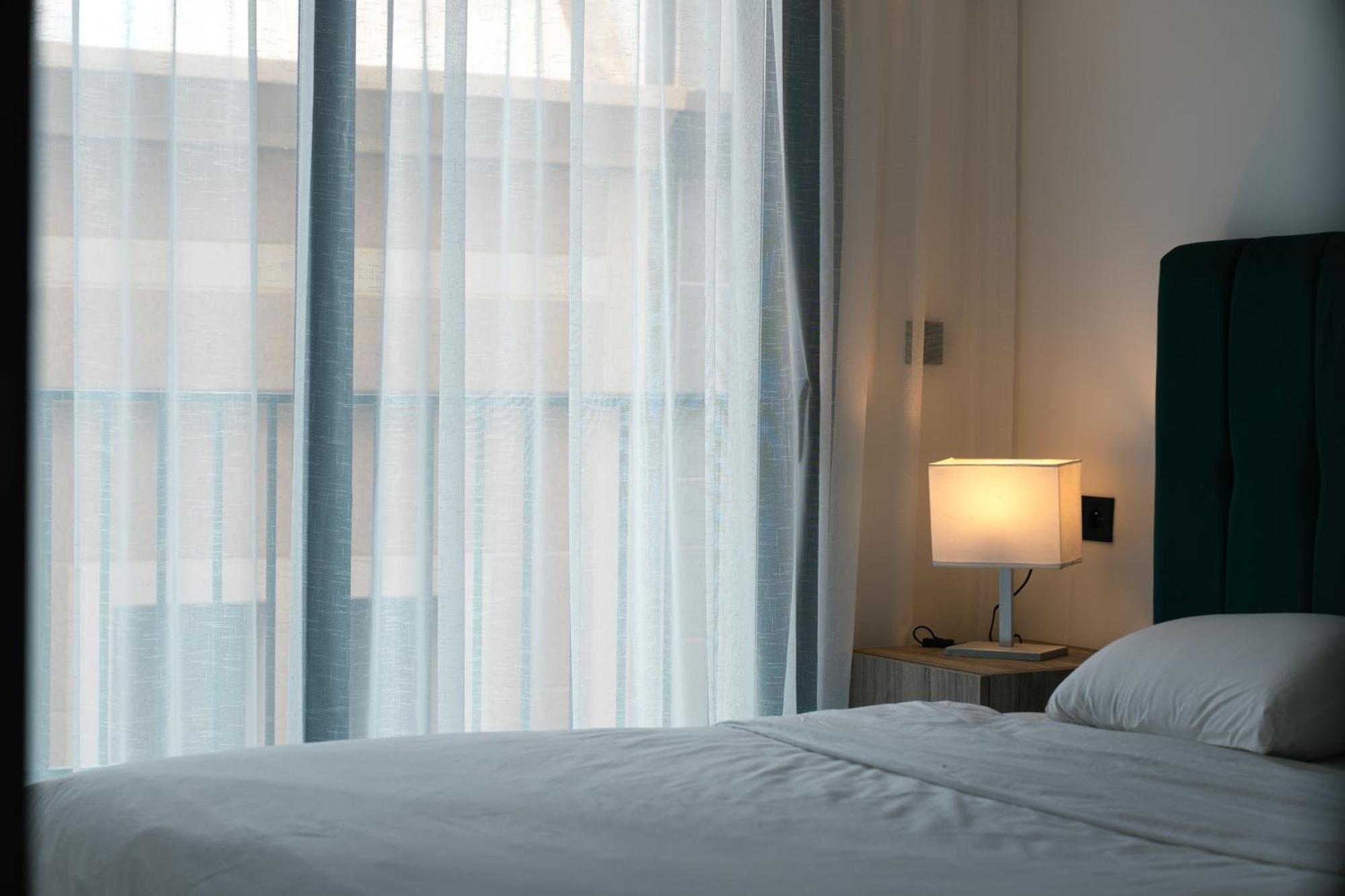 Residences & Suites 纳祖尔 外观 照片